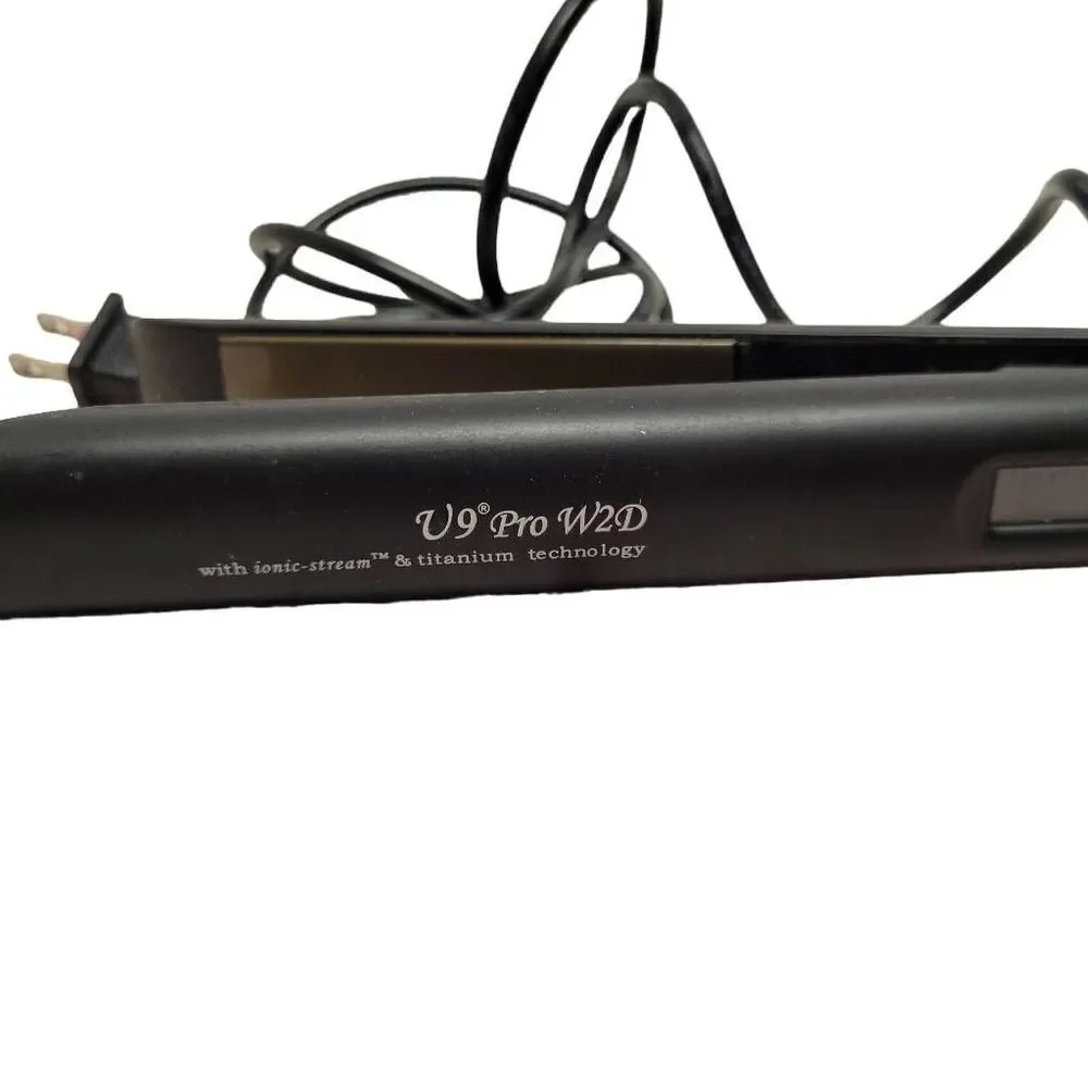 U9 1 Inch LCD Digital Wet to Dry 450F Ionic Titanium Dual Voltage Hair Straighte